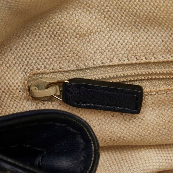 Gucci Sukey Navy Leather Handbag (Pre-Owned) - Picture 7 of 11